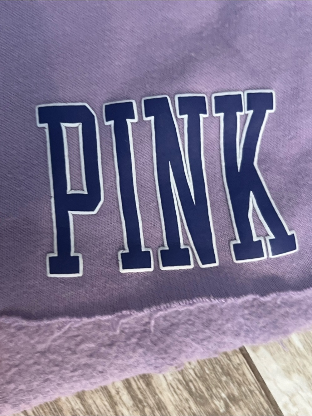 EUC!VS PINK-L-2PC!Purple Boyfriend RawEdge Short/PurpleWhisper/Cream Muscle Tank - Picture 6 of 10